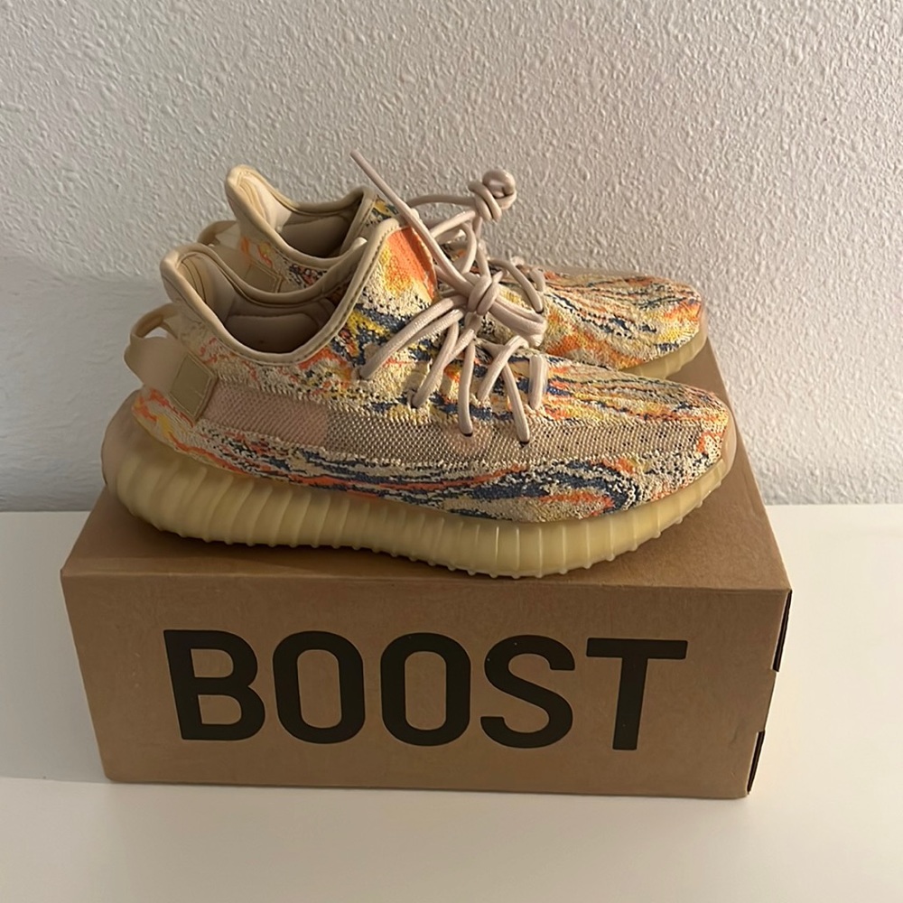 Preowned Yeezy 350 MX Oat Mens 6, Womens 7.5